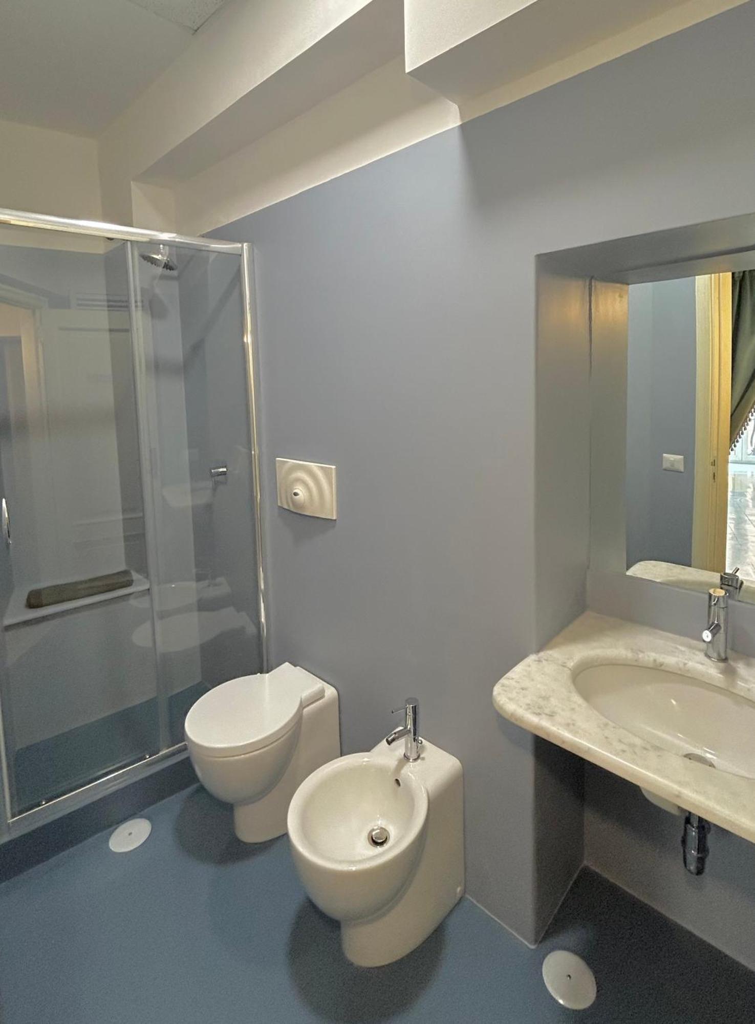 ホテル Carafa Di Maddaloni Residenza Di Charme ナポリ エクステリア 写真