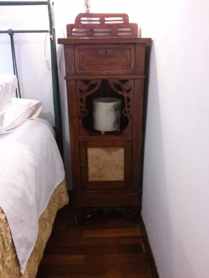 ホテル Carafa Di Maddaloni Residenza Di Charme ナポリ エクステリア 写真