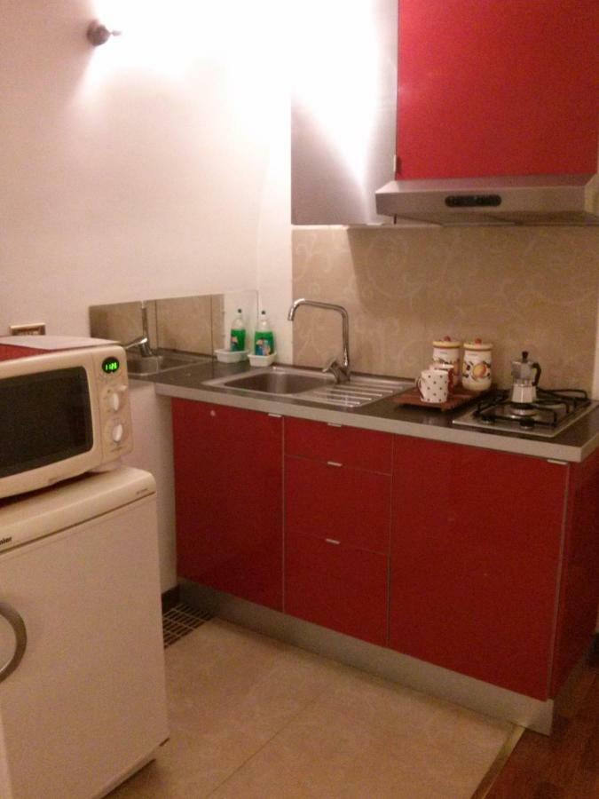 ホテル Carafa Di Maddaloni Residenza Di Charme ナポリ エクステリア 写真